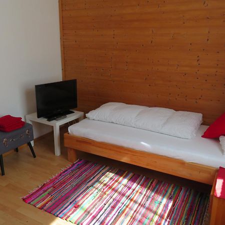 Haus Irmi Bed and Breakfast Knittelfeld Rum bild