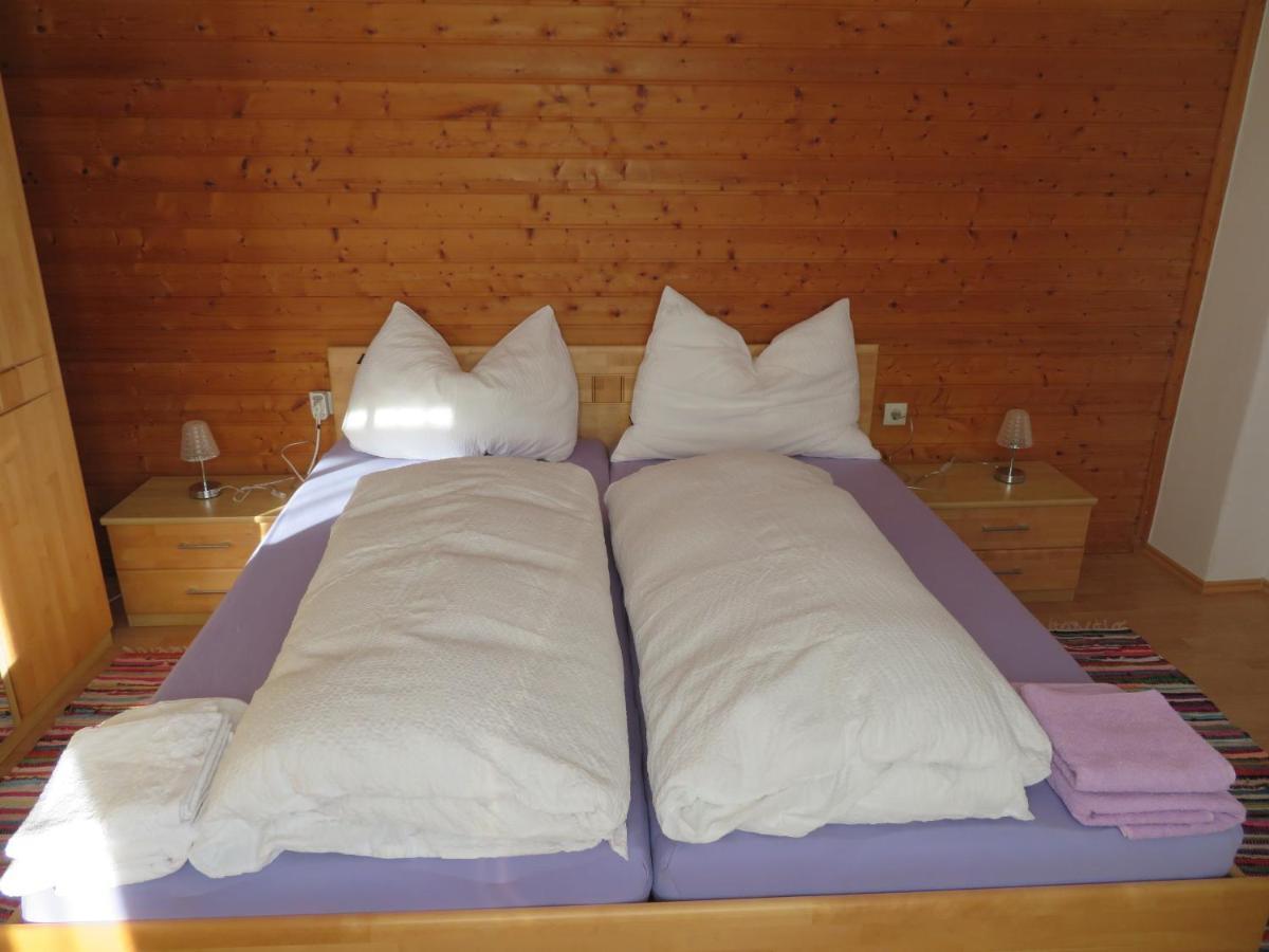 Haus Irmi Bed and Breakfast Knittelfeld Exteriör bild
